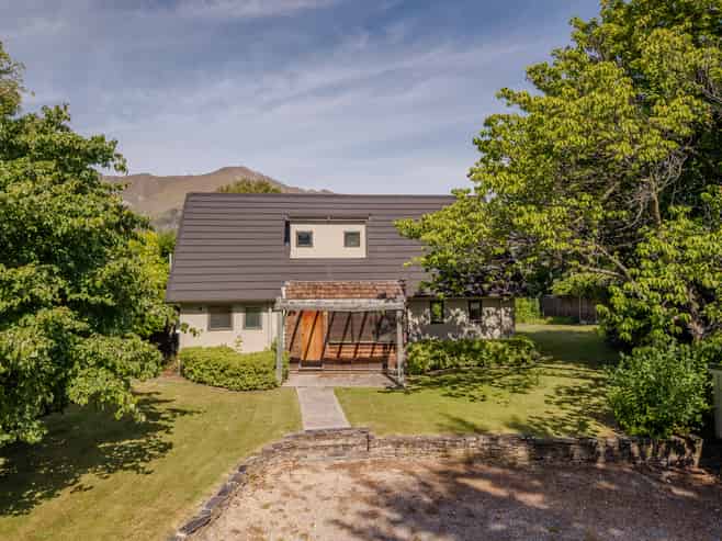 90 Matai Road, Wanaka