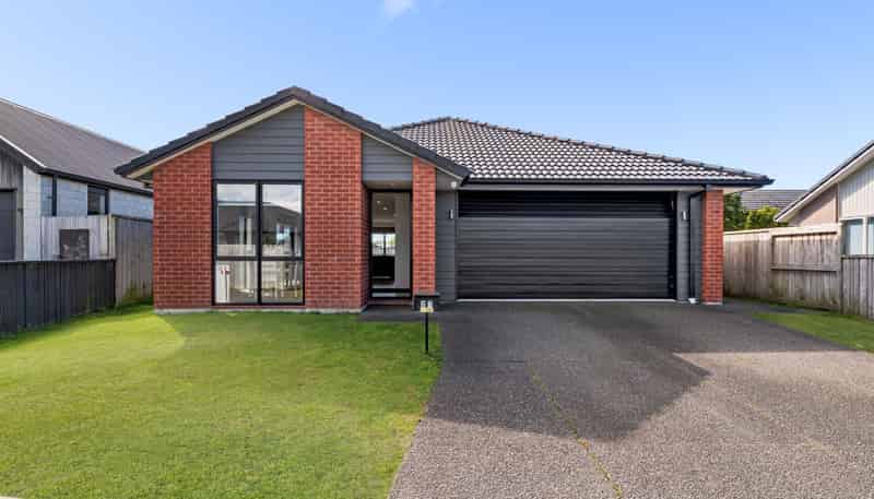 27 Parkside Mews, Papamoa