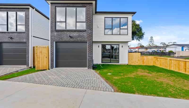 8A Neems Place, Manurewa