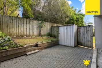 1/23B Western Springs Road, Morningside