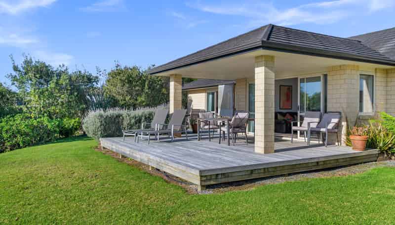 82 Daniel Parade, Mangawhai