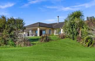 82 Daniel Parade, Mangawhai