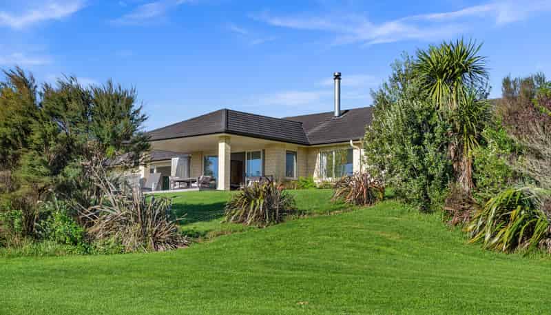82 Daniel Parade, Mangawhai