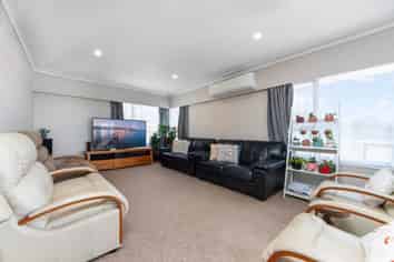 4237 Great North Road, Glendene