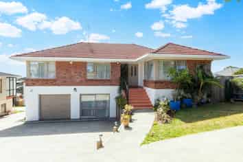 4237 Great North Road, Glendene