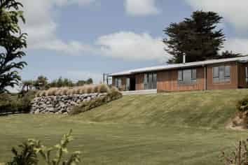 582 Upper Pitone Road, Pitone