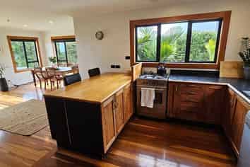 582 Upper Pitone Road, Pitone