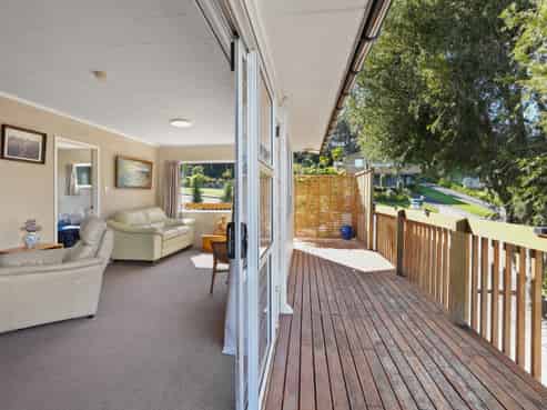 1/5 Zita Avenue, Matakatia
