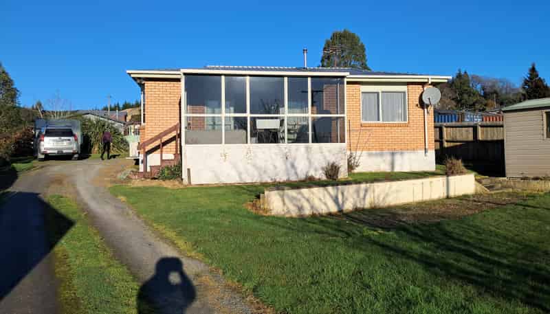 84 Salcombe Street, Kaitangata
