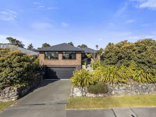 7 St Clair Close, Saint Clair