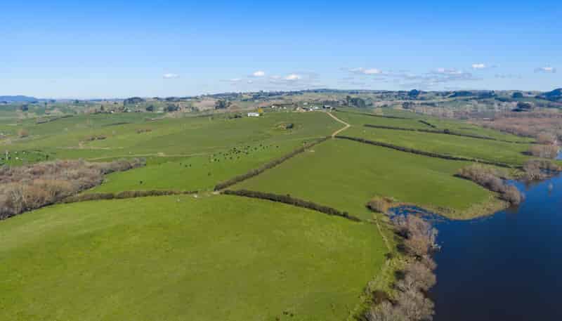 260A Bain Road, Ruawaro