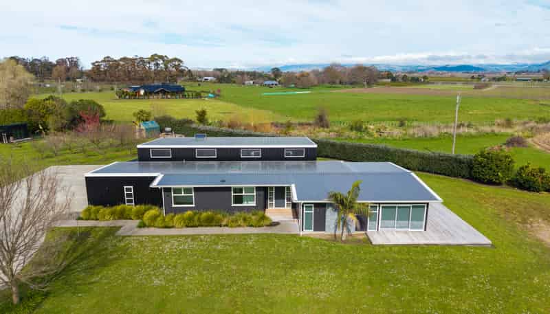 32 ROYD ROAD WEST, Makauri