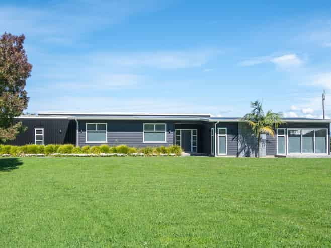 32 ROYD ROAD WEST, Makauri