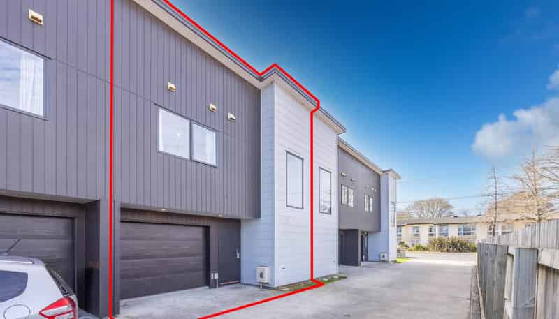 3/105 Knighton Road, Hillcrest