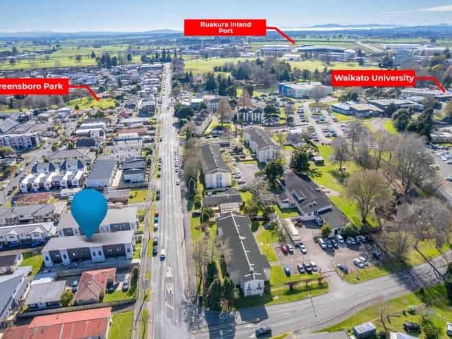 3/105 Knighton Road, Hillcrest