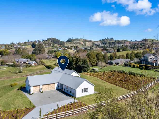 5 Lens Way, Acacia Bay