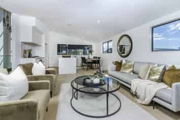7 Tapatai Place, Castor Bay