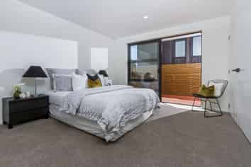 7 Tapatai Place, Castor Bay
