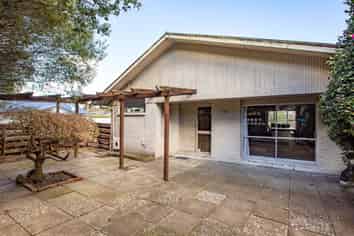 479 River Road, Fairfield