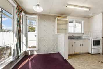 27 Astley Avenue, New Lynn