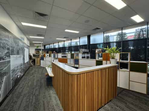 High-spec Silverdale office with profile