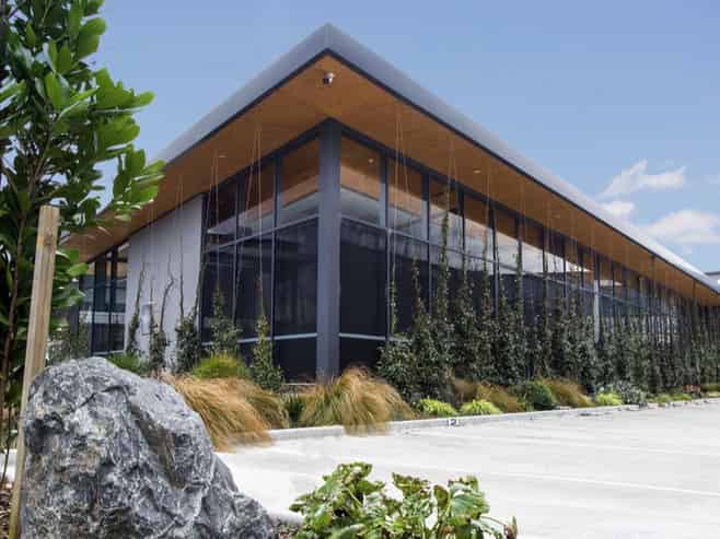 High-spec Silverdale office with profile