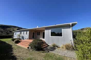 1127 Hinakura Road, Martinborough
