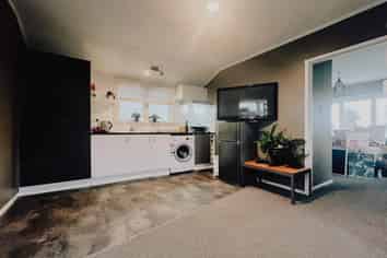 76A Mt Smart Road, Onehunga
