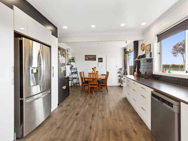 8 Arowhenua Station Road, Levels