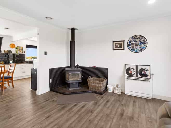 8 Arowhenua Station Road, Levels