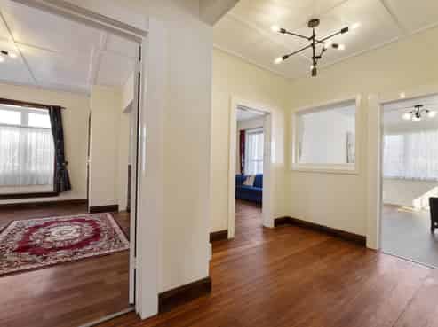 82 Orlando Street, Stratford