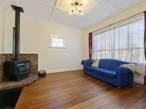 82 Orlando Street, Stratford