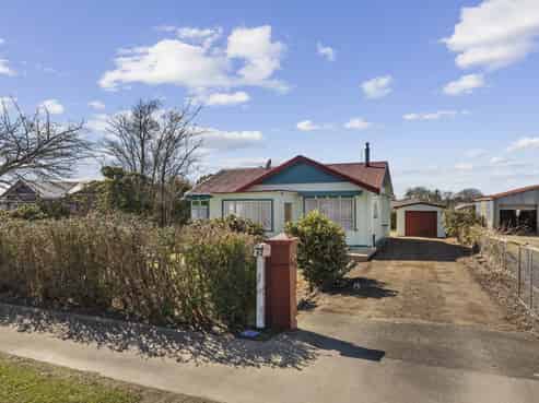 82 Orlando Street, Stratford