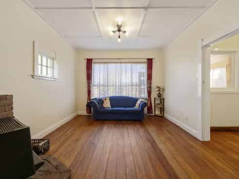 82 Orlando Street, Stratford