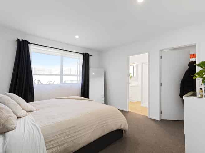 234 Ballintoy Park Drive, Welcome Bay