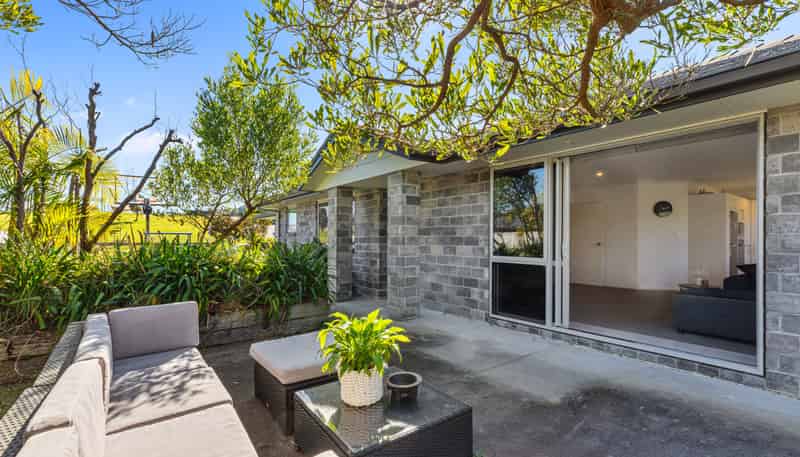 234 Ballintoy Park Drive, Welcome Bay