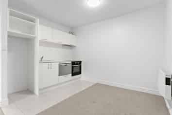 1R/94 Dominion Road, Mount Eden