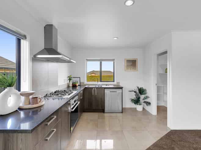 18 Patatee Terrace, Baverstock
