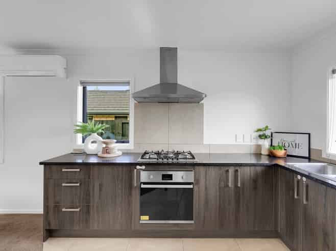 18 Patatee Terrace, Baverstock