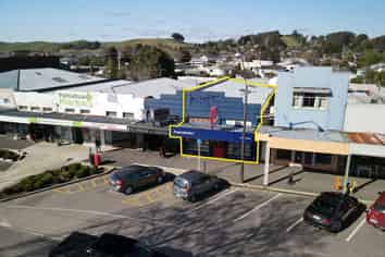 Pahiatua's Hot Spot - Bargain!