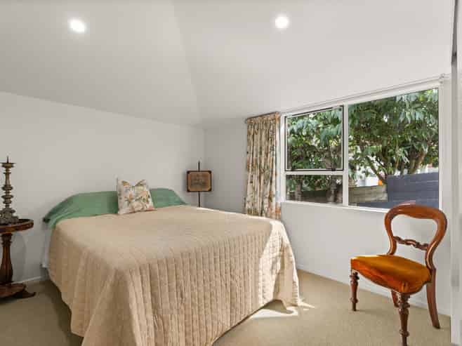 42 Chambers Street, Havelock North