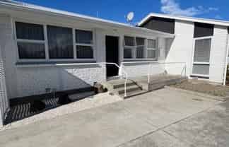 2/15 Bowen Street, Upper Riccarton