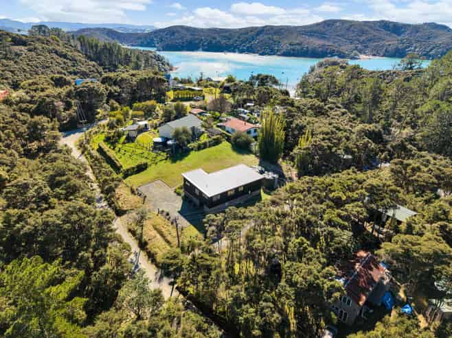 50 Schoolhouse Bay Road, Kawau Island