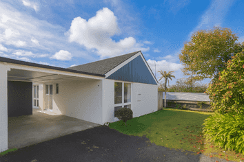 11 Unity Lane, Melville
