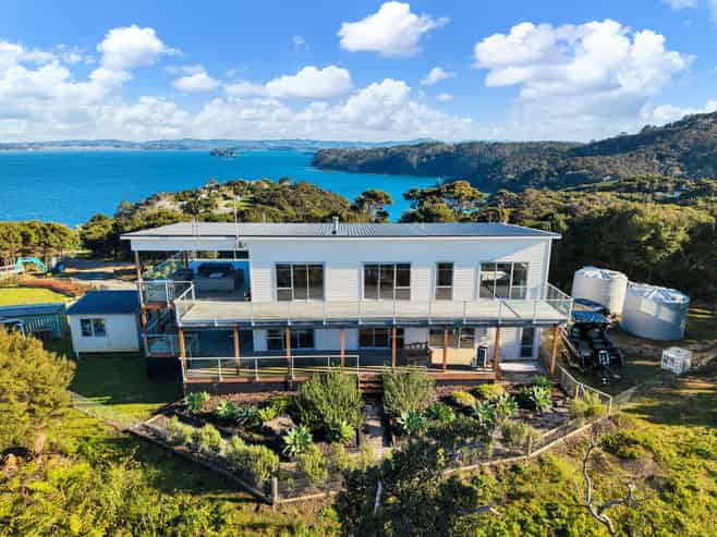 10 Woods Ridge Road, Kawau Island