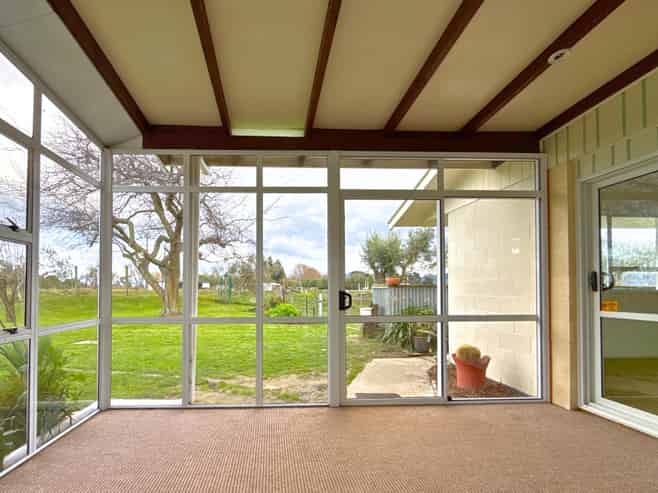 1/2214 State Highway 1, Spring Creek