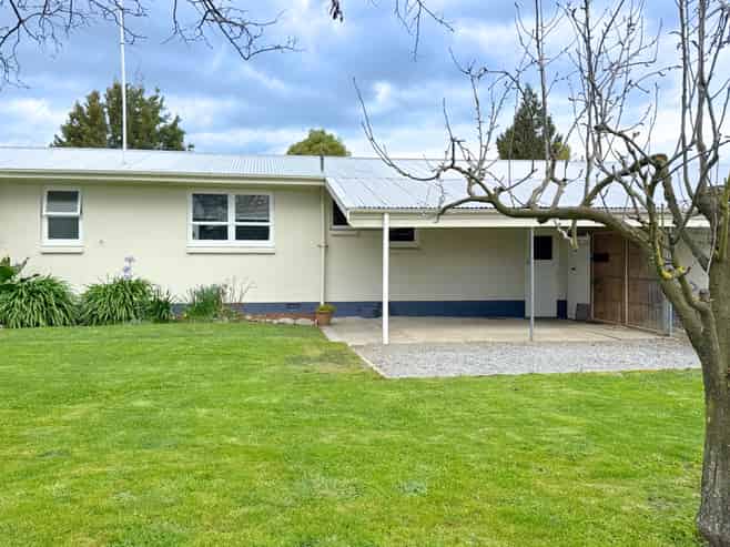 1/2214 State Highway 1, Spring Creek