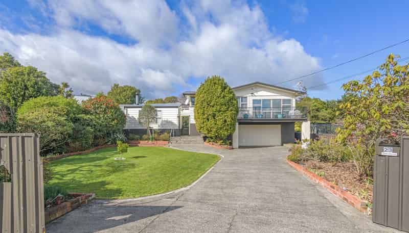 23 Grey Street, Marton