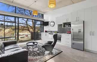 53/61 North Road, North East Valley
