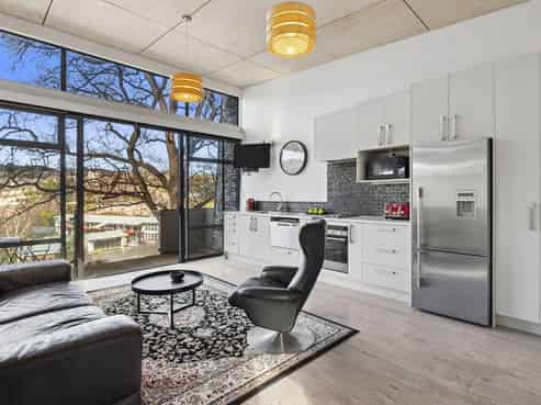 53/61 North Road, North East Valley